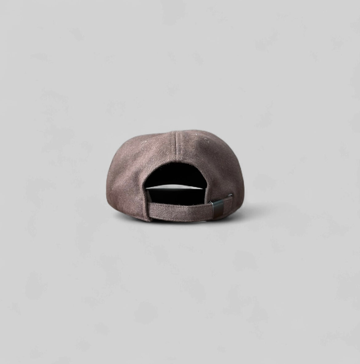 .Old English U Wool Cap
